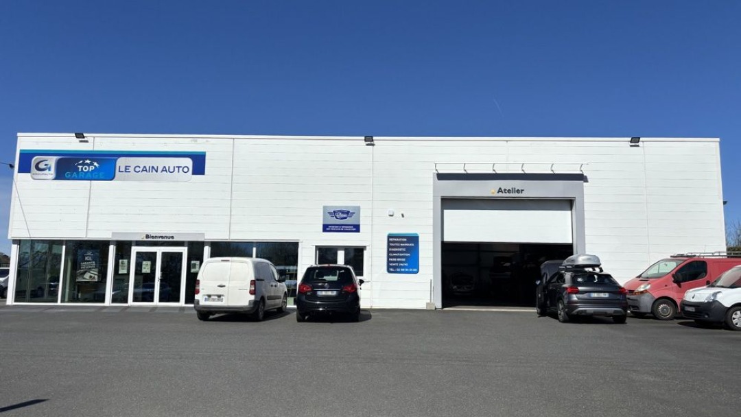 LE CAIN AUTO - PLUGUFFAN (29700) Visuel 2